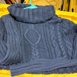 Athleta Charcoal Cable Knit Sweater M